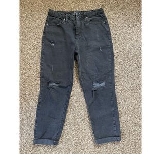 black mom jeans